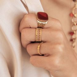 La bague ajourée