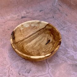 Le bol en bois d'olivier