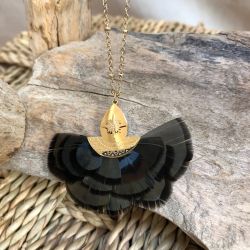 Le collier Plume